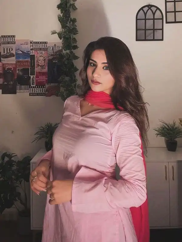 Escorts in Pune