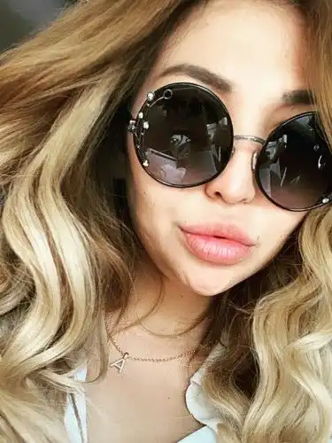 Russian Call Girls in Ahmedabad