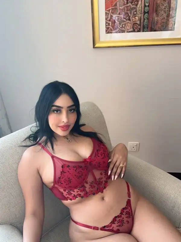 Call Girls in Dwarka