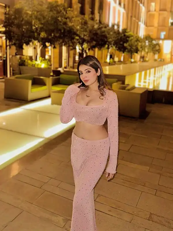 Call Girls in Vasant Vihar