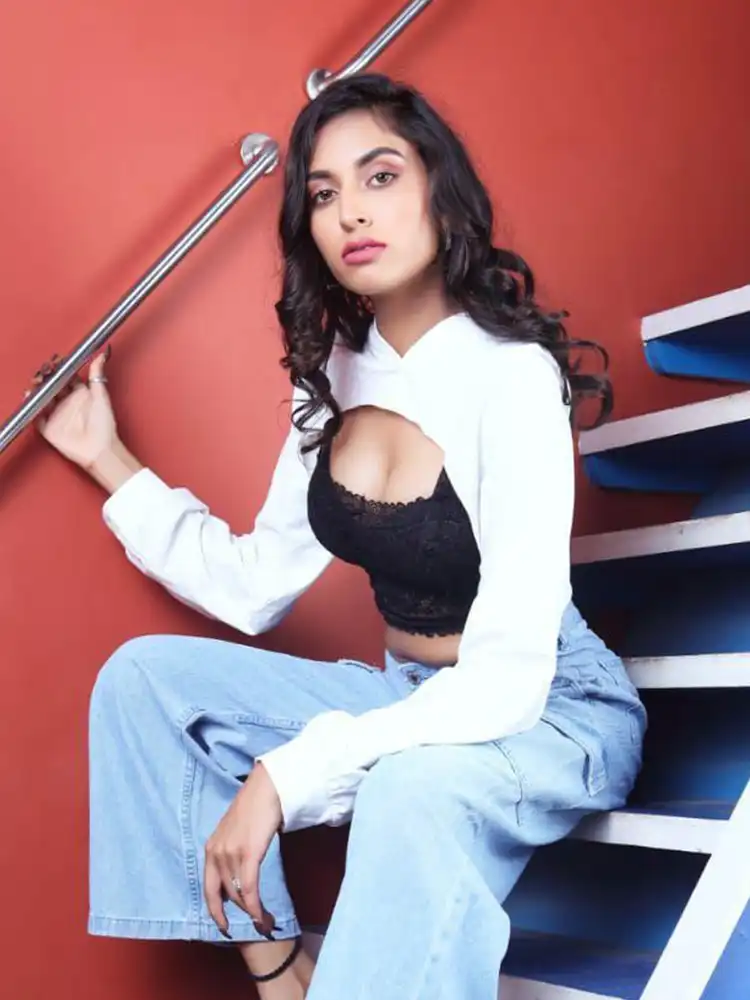 Russian Escorts in Vasant Vihar
