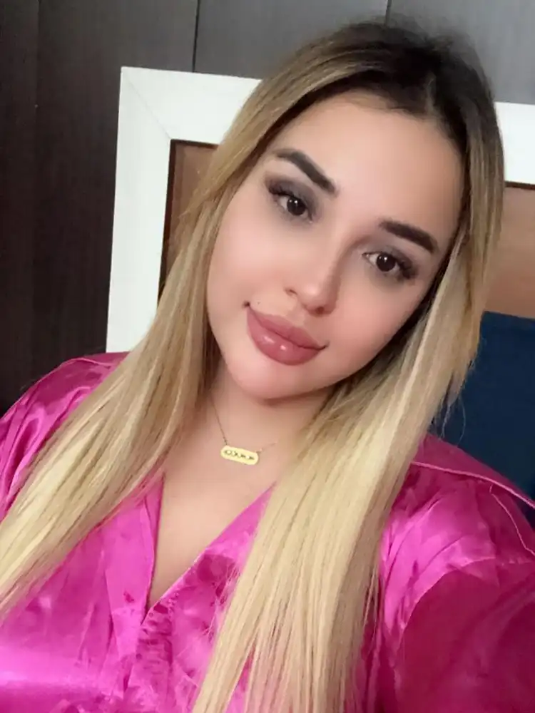 Mature & Passionate Housewife Escorts in Mussoorie Hotels, Mature, passionate, bring warmth, experience, and genuine affection to your hill station